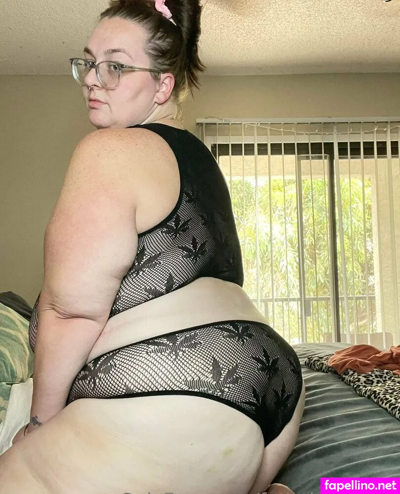 arie_b289, fatbabejenny2 Nude Leaked OnlyFans Photo #CpducgSjsn