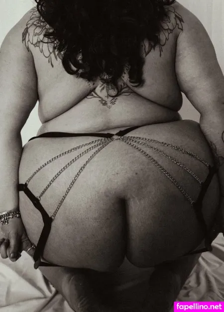 Fatgoddessss OnlyFans Thumbnail #AHbsST4OoA