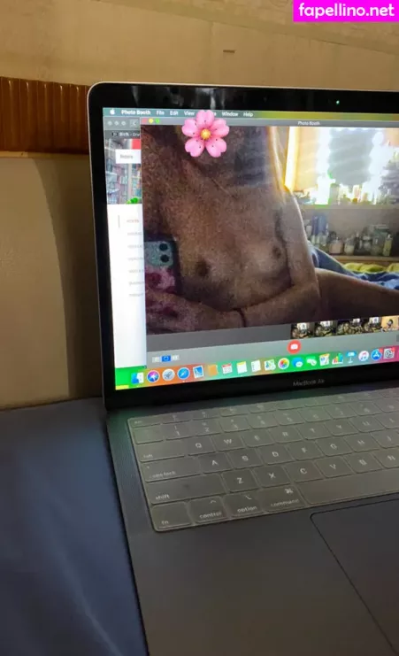 Fatgoisboring OnlyFans Thumbnail #iIIv4wLFU3