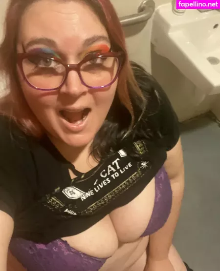 Fatgrrrlfiona OnlyFans Thumbnail #7WxiIqxu2f