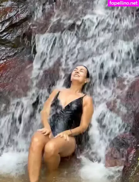 Fatima Bernardes OnlyFans Thumbnail #O8Shn0x59b