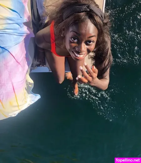 Fatima Diame OnlyFans Thumbnail #ySni28oCzi