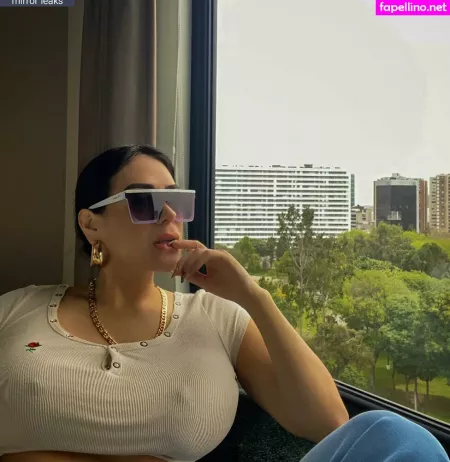 Fatima Segovia La Chuecona OnlyFans Thumbnail #RvIaE9ZIUd