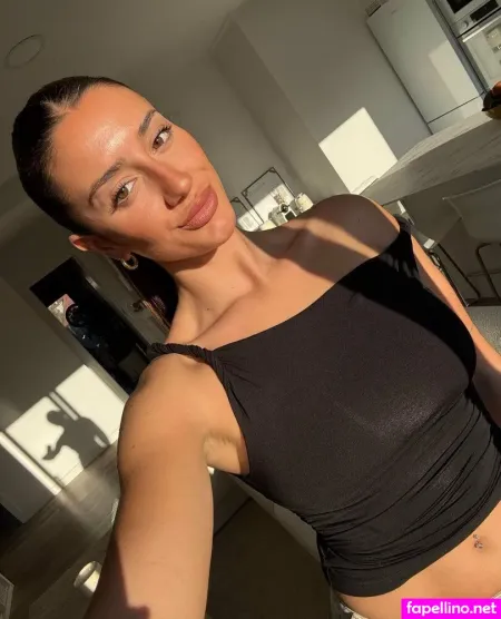 Fativazquezd OnlyFans Thumbnail #2njnS7YD4R