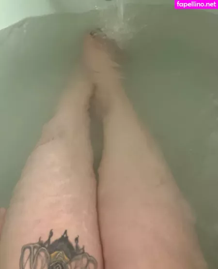 Fatmilkymommafree OnlyFans Thumbnail #O63wXKo5Ce