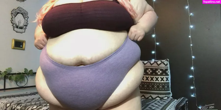 Fatstonerchick Free OnlyFans Thumbnail #VSjeqArLb0