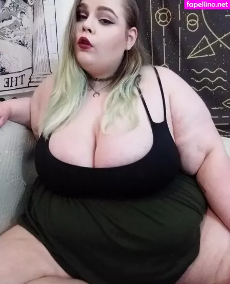Fatstonerchick Free OnlyFans Thumbnail #pzs9M7nVTG