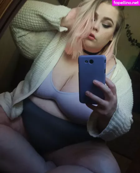 Fatstonerchick Free OnlyFans Thumbnail #vP12LJGrBX