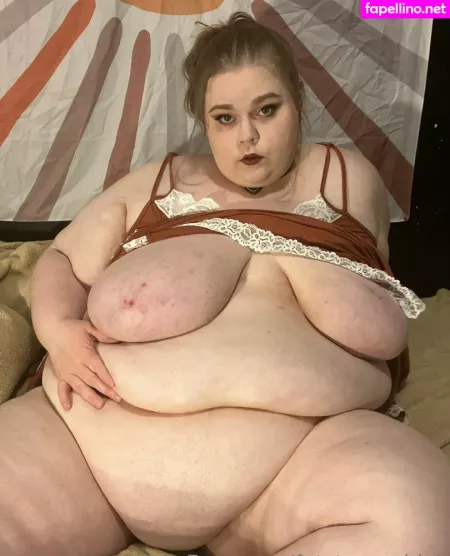 Fatstonerchick OnlyFans Thumbnail #csSFOxHNKx