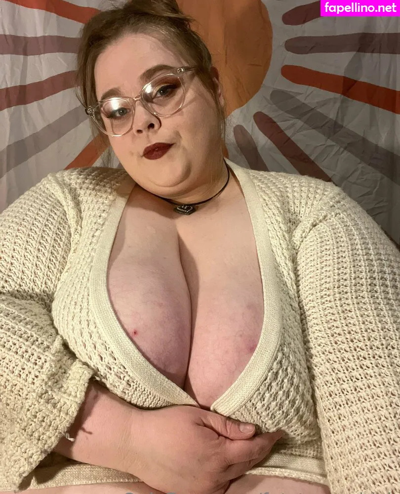 fatstonerchick Nude Leaked OnlyFans Photo #zEF8Ba8VEU