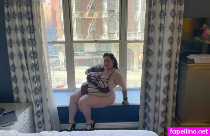 Fatty Goddess Eliza Allure OnlyFans Thumbnail #dKLNvlLfkz