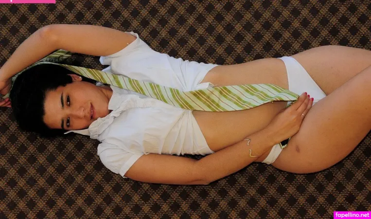 Faustina OnlyFans Thumbnail #wAOg40qM33