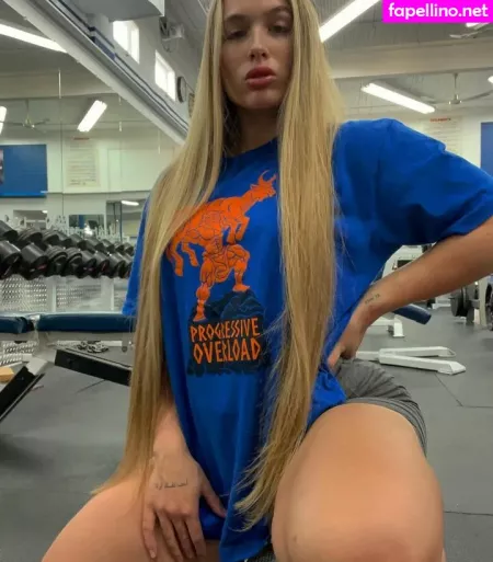 Fauvebouchard OnlyFans Thumbnail #7Hdj7dL03Q