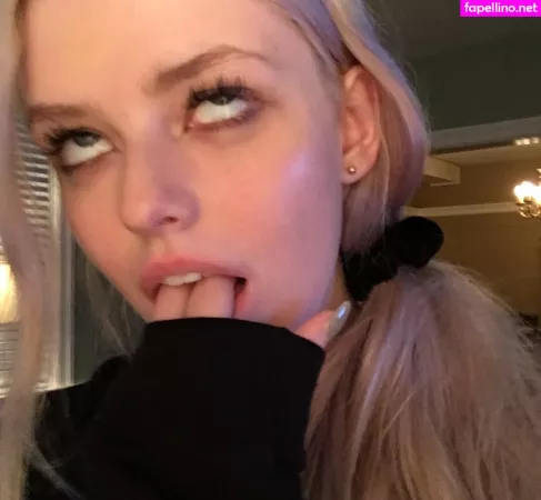 Fauxre 3 OnlyFans Thumbnail #AVC3DRV61y