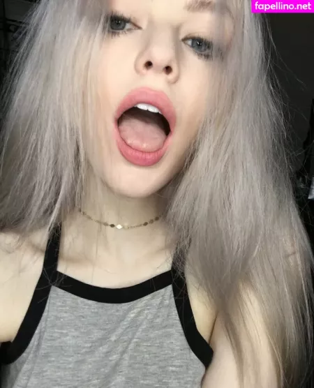 Fauxre 3 OnlyFans Thumbnail #NhLQOcZdFE