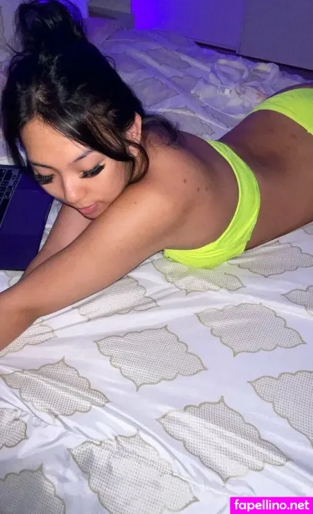 Favejeannnkriss OnlyFans Thumbnail #56yg0pEAqD