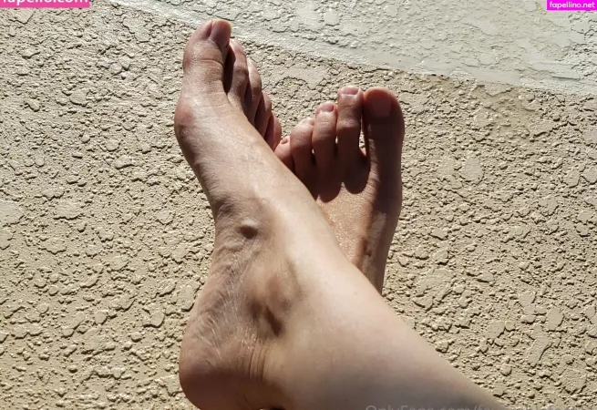 Favorablefeet11 OnlyFans Thumbnail #h2F28WZgVP