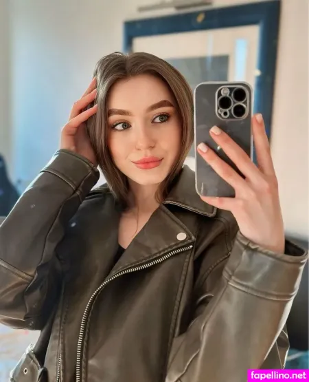 Favorite Lila OnlyFans Thumbnail #6BUHgwgMBw