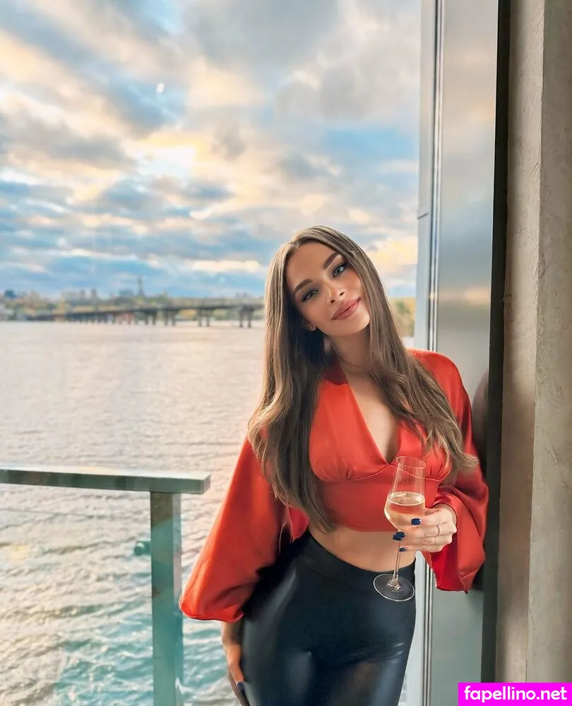 favoriteemma, favourite.emma Nude Leaked OnlyFans Photo #Wzk9Lv37tM