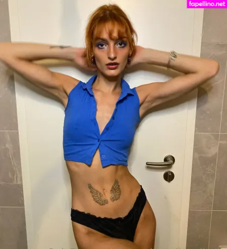 Favouriteredheadbella OnlyFans Thumbnail #dNw6V2IfXR