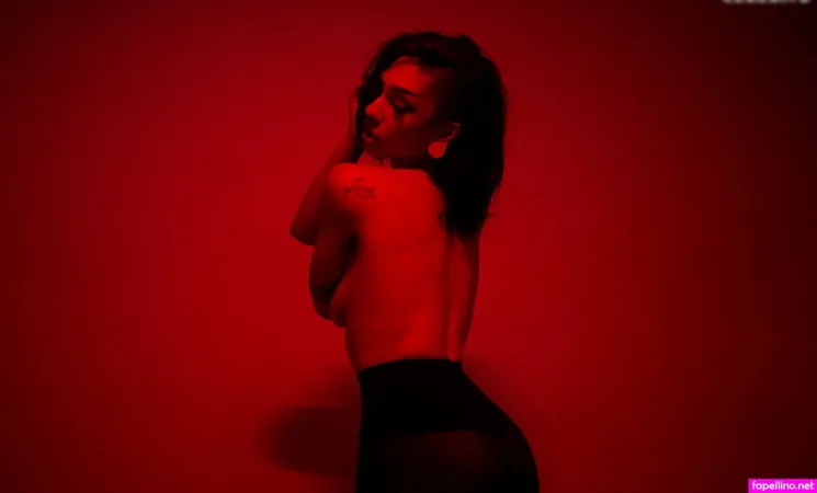 Fawnie OnlyFans Thumbnail #YF4sVid2OR