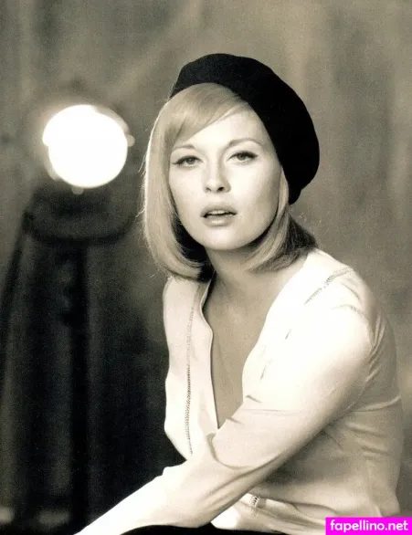 Faye Dunaway OnlyFans Thumbnail #rPAfHKusus