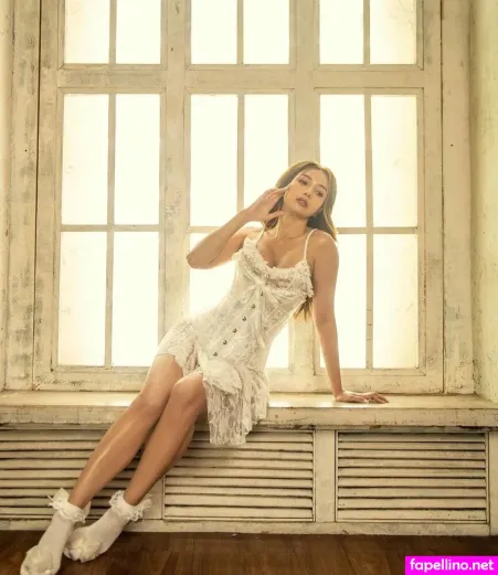 Faye Lorenzo OnlyFans Thumbnail #Y7KiJgY69X