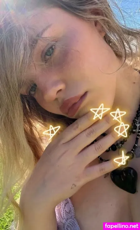 Faye Montana OnlyFans Thumbnail #E22ifgMI3p