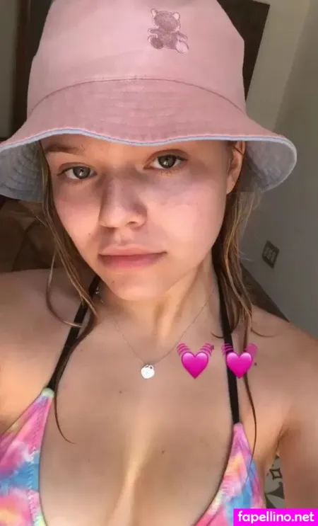 Faye Montana OnlyFans Thumbnail #P7EyPUe471