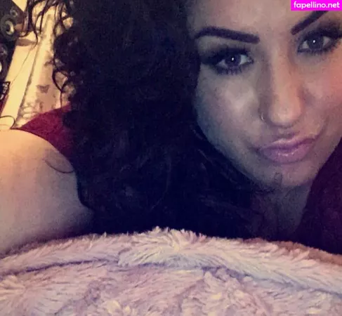 Faye Rainey OnlyFans Thumbnail #T3IOAsEZqw