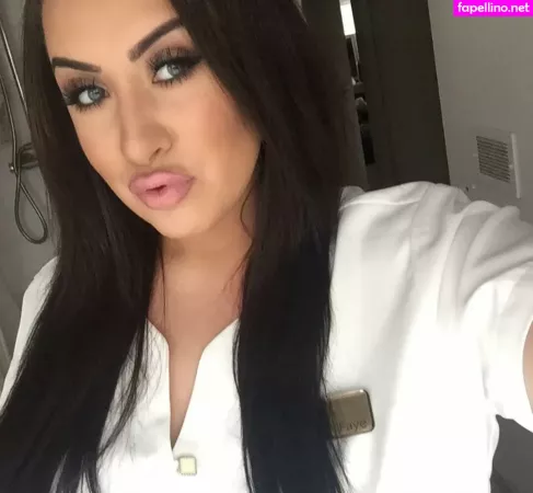 Faye Rainey OnlyFans Thumbnail #p8lVB6bbu8