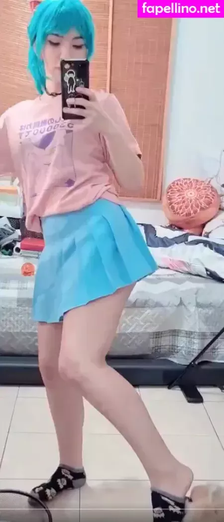 Faye Tan OnlyFans Thumbnail #NsAXXlJQQ2