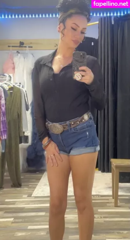 Fayefetish OnlyFans Thumbnail #238SfAas9v