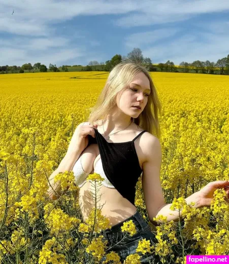 Fayletha OnlyFans Thumbnail #YbM1WD1rya