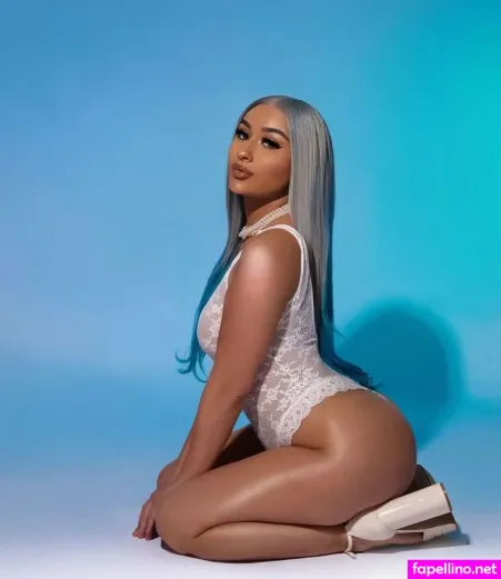 Faze Girls OnlyFans Thumbnail #W6xt2B7LXy