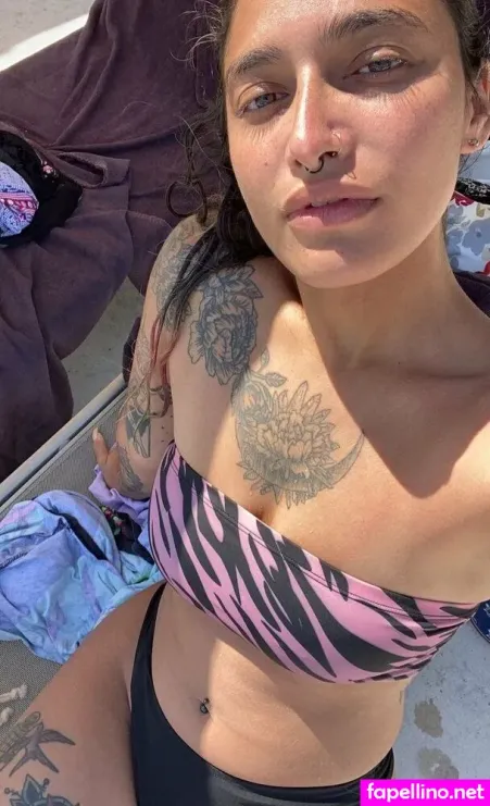 Fe Lina OnlyFans Thumbnail #BoQ1mF4kCO