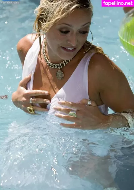 Fearne Cotton OnlyFans Thumbnail #yCukpnJlPn