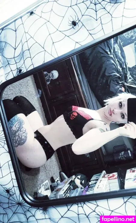 Featheredsparrow OnlyFans Thumbnail #z9P0wZDykE