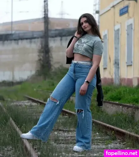 Federica Mongiello OnlyFans Thumbnail #upGKpoh3Yo