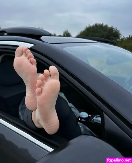 Fee Tfocus OnlyFans Thumbnail #W6OYfsZOh4