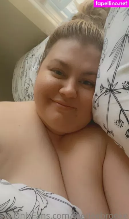 Feedeebrooke OnlyFans Thumbnail #9HQmvCe2zK