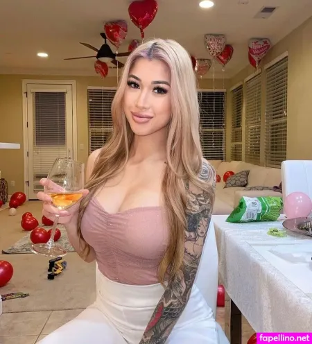 Feel Her Vibe OnlyFans Thumbnail #qtMo4yKMGz