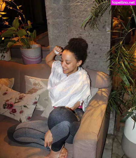 Feelinfree OnlyFans Thumbnail #2KNgJvZa4P