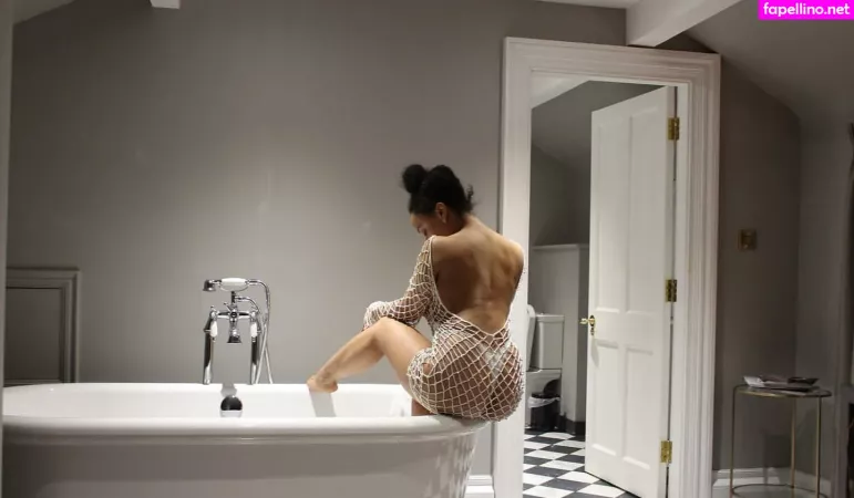 Feelinfree OnlyFans Thumbnail #BSdwcXpAwX