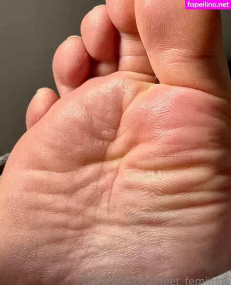 Feet Feminine OnlyFans Thumbnail #1NmJIpl55Y