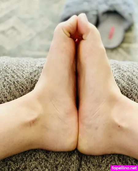 Feet Goddezz OnlyFans Thumbnail #NaVOkL8VE8