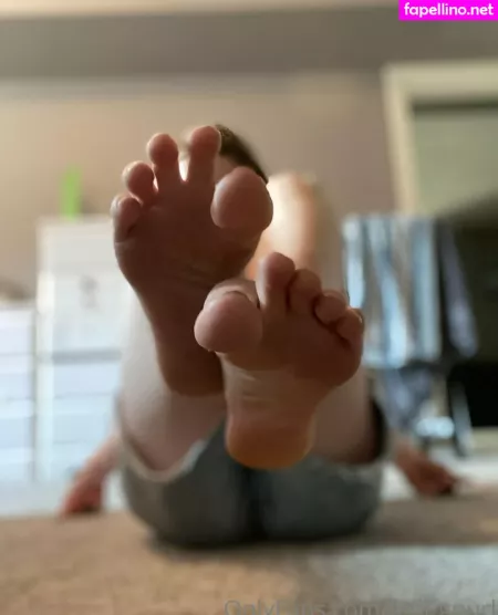 Feet Guurl OnlyFans Thumbnail #CZkbR06GF6