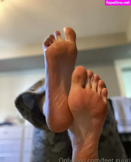 Feet Guurl OnlyFans Thumbnail #XDjg3NbN2v