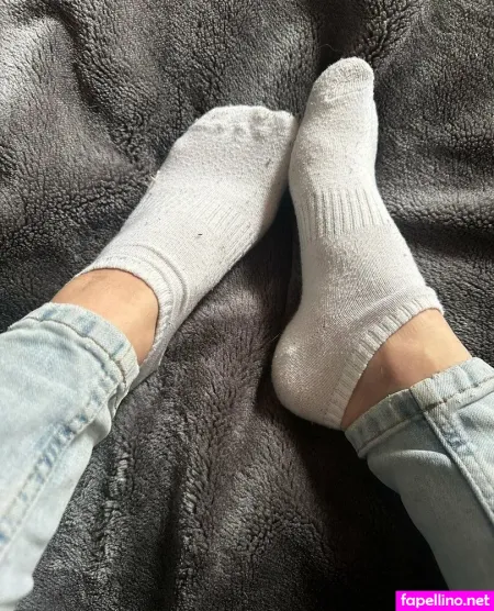 Feet Maja Pl2 Main Profile Photo