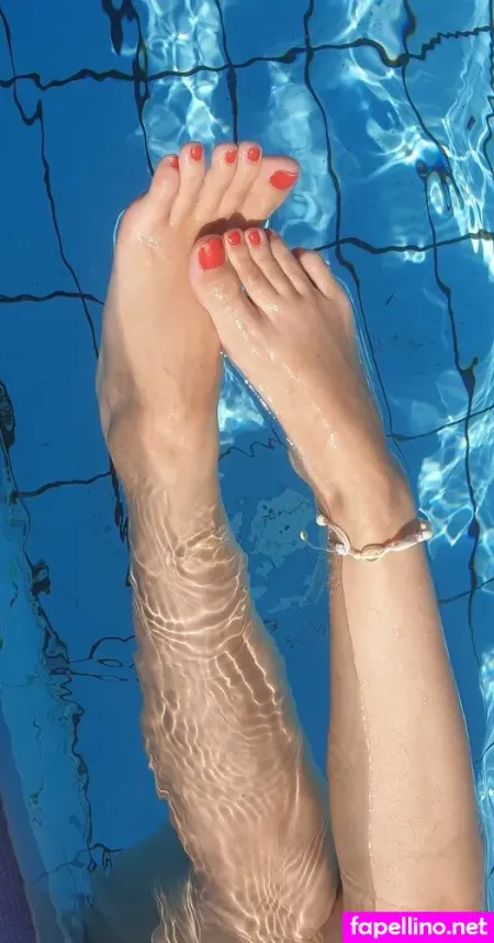 Feet Marina OnlyFans Thumbnail #G9Ejg8kLHQ